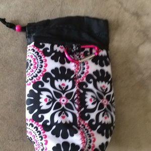 Thirty-one insulated bottle carrier